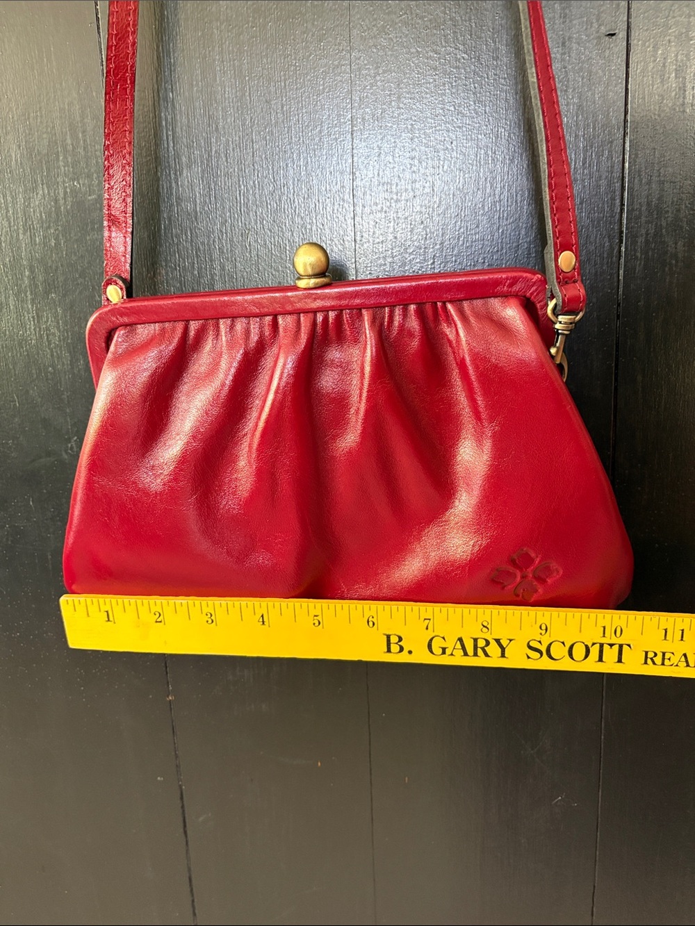 ❤️ Patricia Nash Leather Clutch Bag in Ruby Red - Picture 13 of 15